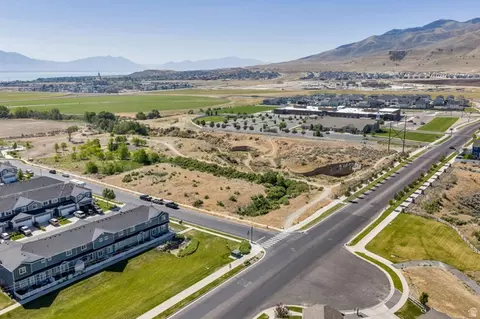View/Area - 7407 N Cottage Ln, Eagle Mountain, UT 84005 photo 10 of 11
