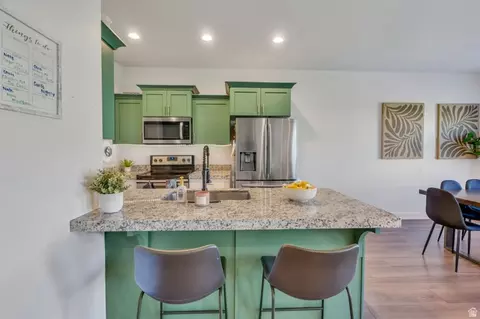 Kitchen - 7407 N Cottage Ln, Eagle Mountain, UT 84005 photo 3 of 3