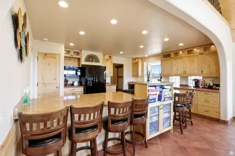 Kitchen - 75 N 200 E, Alton, UT 84710 photo 2 of 5