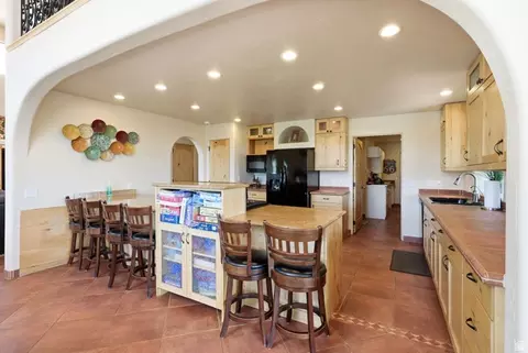 Kitchen - 75 N 200 E, Alton, UT 84710 photo 1 of 5