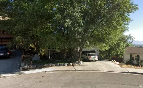 2086 Park St, Provo, UT 84606 photo 2