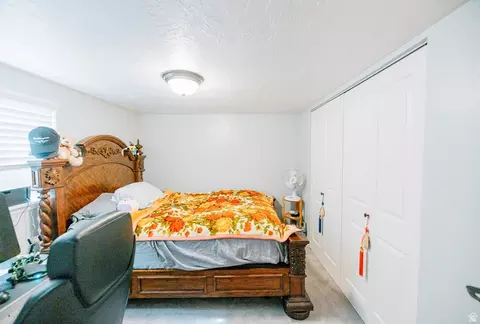 Bedroom - 441 E Chelsea Dr S, Bountiful, UT 84010 photo 5 of 6
