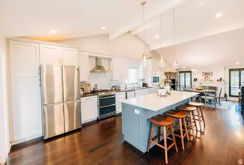 Kitchen - 441 E Chelsea Dr S, Bountiful, UT 84010 photo 2 of 5
