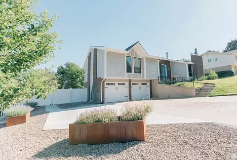 Exterior - 441 E Chelsea Dr S, Bountiful, UT 84010 photo 2 of 8