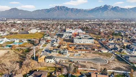 View/Area - 5803 S Tripp Ln W, Murray, UT 84123 photo 1 of 5
