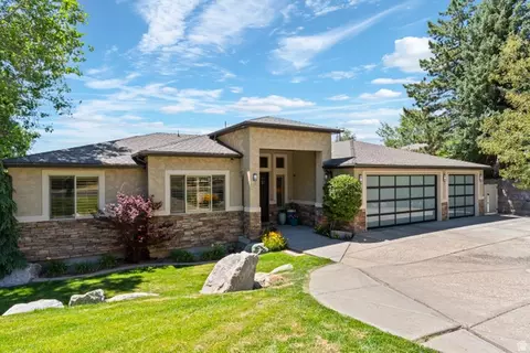 576 S 1800 E, Fruit Heights, UT 84037