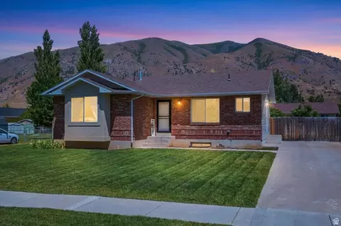 51 S 1300 E, Hyrum, UT 84319