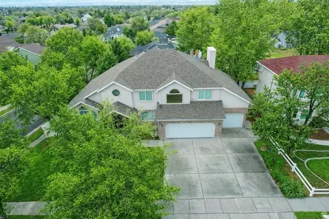 8068 S Twelve Dr, Sandy, UT 84094