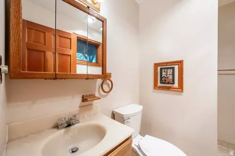 Bath - 8859 Sage Run Rd, Kamas, UT 84036 photo 1 of 2