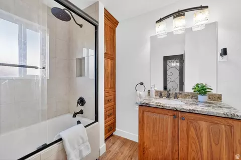 Bath - 1682 E Julho St, Sandy, UT 84093 photo 3 of 6