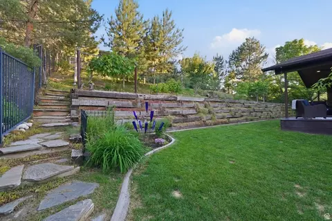 Exterior - 1682 E Julho St, Sandy, UT 84093 photo 14 of 22
