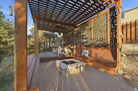 Exterior - 1682 E Julho St, Sandy, UT 84093 photo 18 of 22