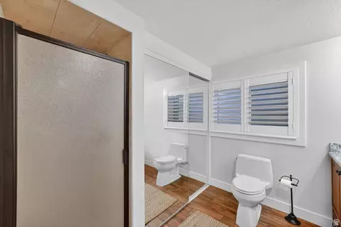 Bath - 1682 E Julho St, Sandy, UT 84093 photo 5 of 6
