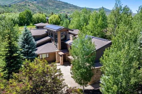 4891 Last Stand Dr, Snyderville, UT 84098