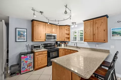 Kitchen - 1859 E 4650 S, Holladay, UT 84117 photo 2 of 3