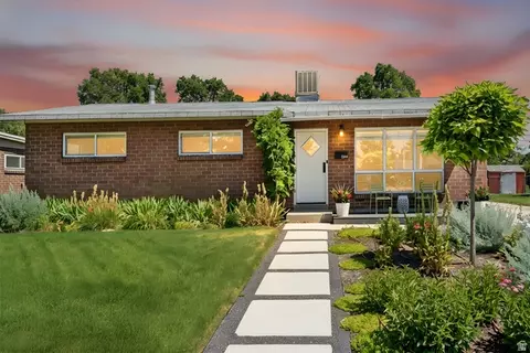 1374 W Dupont Ave N, Salt Lake City, UT 84116