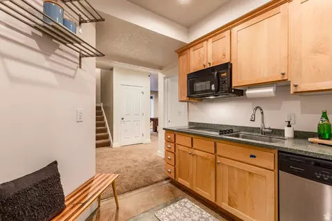 Kitchen - 1929 E Rocklin Dr S, Sandy, UT 84092 photo 7 of 7