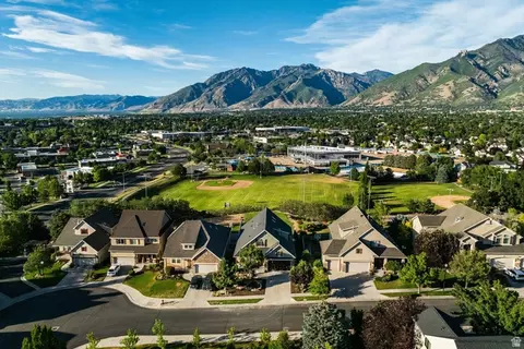 View/Area - 1929 E Rocklin Dr S, Sandy, UT 84092 photo 1 of 11