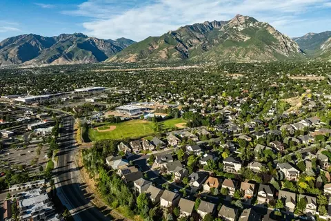 View/Area - 1929 E Rocklin Dr S, Sandy, UT 84092 photo 4 of 11