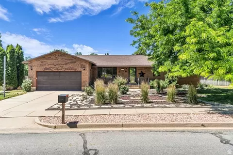 2339 N Joni Dr E #122, Layton, UT 84040
