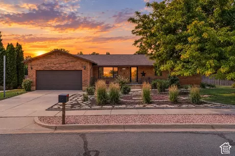 2339 N Joni Dr E, Layton, UT 84040