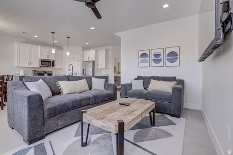1311 E Vista Roja Pl, Washington, UT 84780