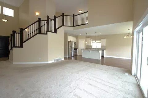 Living - 731 S 45 E, Vineyard, UT 84059 photo 4 of 10
