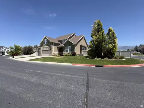731 S 45 E, Vineyard, UT 84059 photo 2