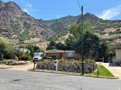 Exterior - 580 Simoron Dr, Ogden, UT 84405 photo 2 of 5