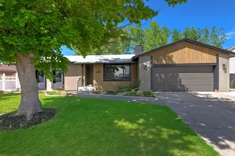 Exterior - 1797 E Ski View Dr, Sandy, UT 84092 photo 4 of 5