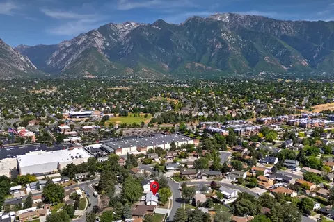View/Area - 1797 E Ski View Dr, Sandy, UT 84092 photo 2 of 3