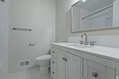 Bath - 1797 E Ski View Dr, Sandy, UT 84092 photo 5 of 7