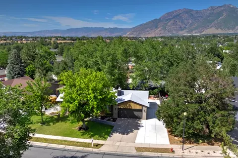 View/Area - 1797 E Ski View Dr, Sandy, UT 84092 photo 3 of 3