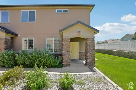 7054 S Greensand Dr W, West Jordan, UT 84084