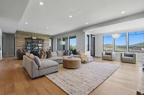 Living - 13209 N Alexis Dr, Hideout, UT 84036 photo 5 of 5