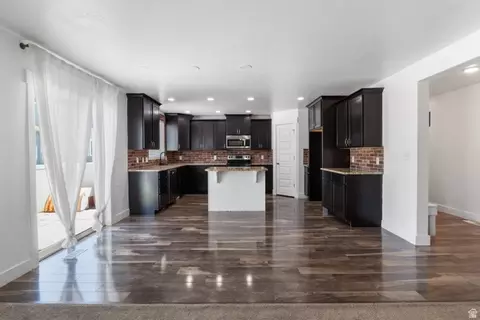 Other - 467 E Rue De Paris, Vineyard, UT 84059 photo 2 of 9