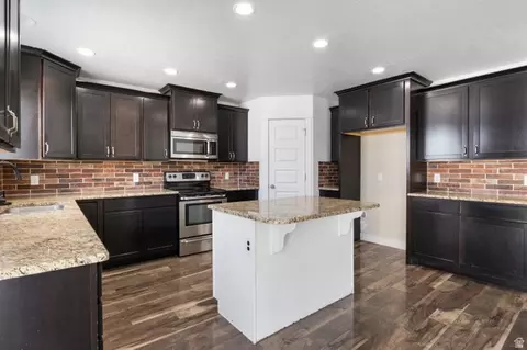 Other - 467 E Rue De Paris, Vineyard, UT 84059 photo 1 of 9