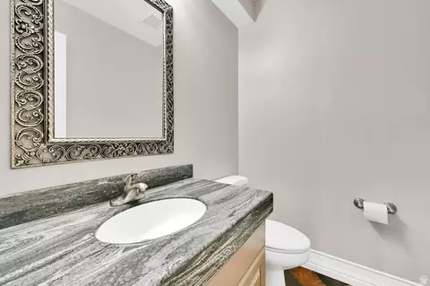 Bath - 4792 Glasmann Way, South Ogden, UT 84403 photo 3 of 5