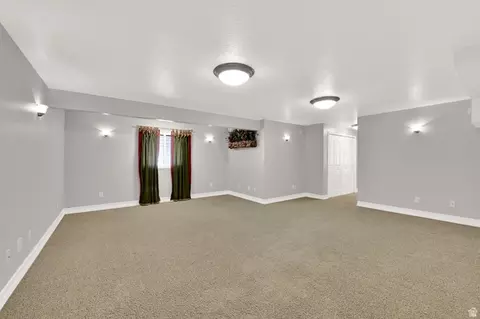 Living - 4792 Glasmann Way, South Ogden, UT 84403 photo 4 of 4