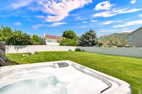 Exterior - 4792 Glasmann Way, South Ogden, UT 84403 photo 8 of 9