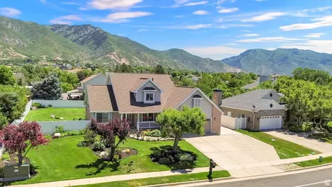 View/Area - 4792 Glasmann Way, South Ogden, UT 84403 photo 2 of 13