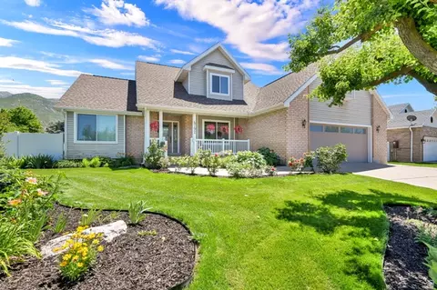Exterior - 4792 Glasmann Way, South Ogden, UT 84403 photo 1 of 9
