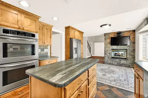 Kitchen - 4792 Glasmann Way, South Ogden, UT 84403 photo 2 of 5