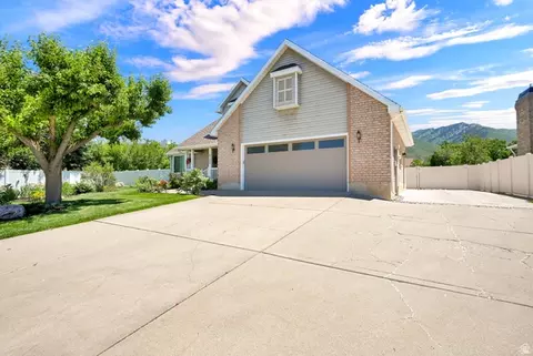 Exterior - 4792 Glasmann Way, South Ogden, UT 84403 photo 3 of 9
