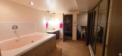 Bath - 1398 N Oakridge Dr, Centerville, UT 84014 photo 3 of 3