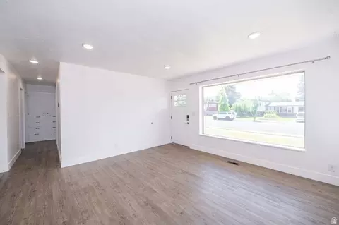 Living - 257 W 600 S, Logan, UT 84321 photo 3 of 5