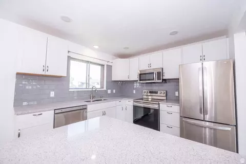 Kitchen - 257 W 600 S, Logan, UT 84321 photo 2 of 3