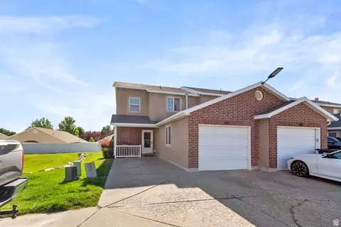 182 W Savannah Ln, Harrisville, UT 84414