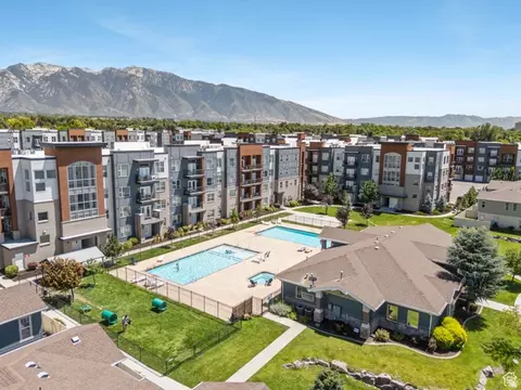 View/Area - 8229 S Resaca Dr #D9, Sandy, UT 84070 photo 2 of 2