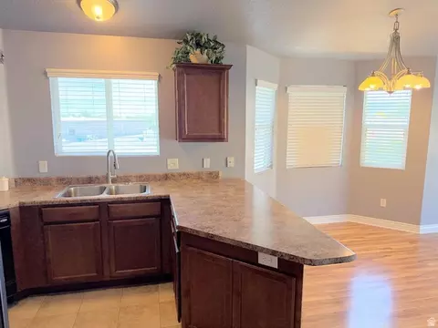 Kitchen - 8229 S Resaca Dr #D9, Sandy, UT 84070 photo 3 of 3